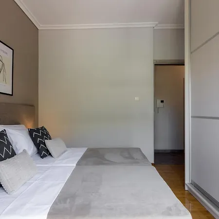 Apartament Spacious 2 Bedroom In Koukaki Atena